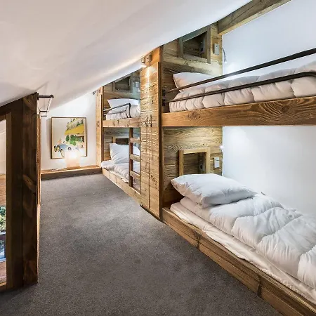 Appartement Fonctionnel à Méribel Avec Parking - Fr-1-565-35 *